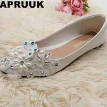 Милые балетки на плоской подошве; Свадебная обувь на плоской подошве; женская свадебная обувь с круглым носком без застежки; кружевная обувь с жемчугом; цвет синий; женская обувь для невесты; дизайн