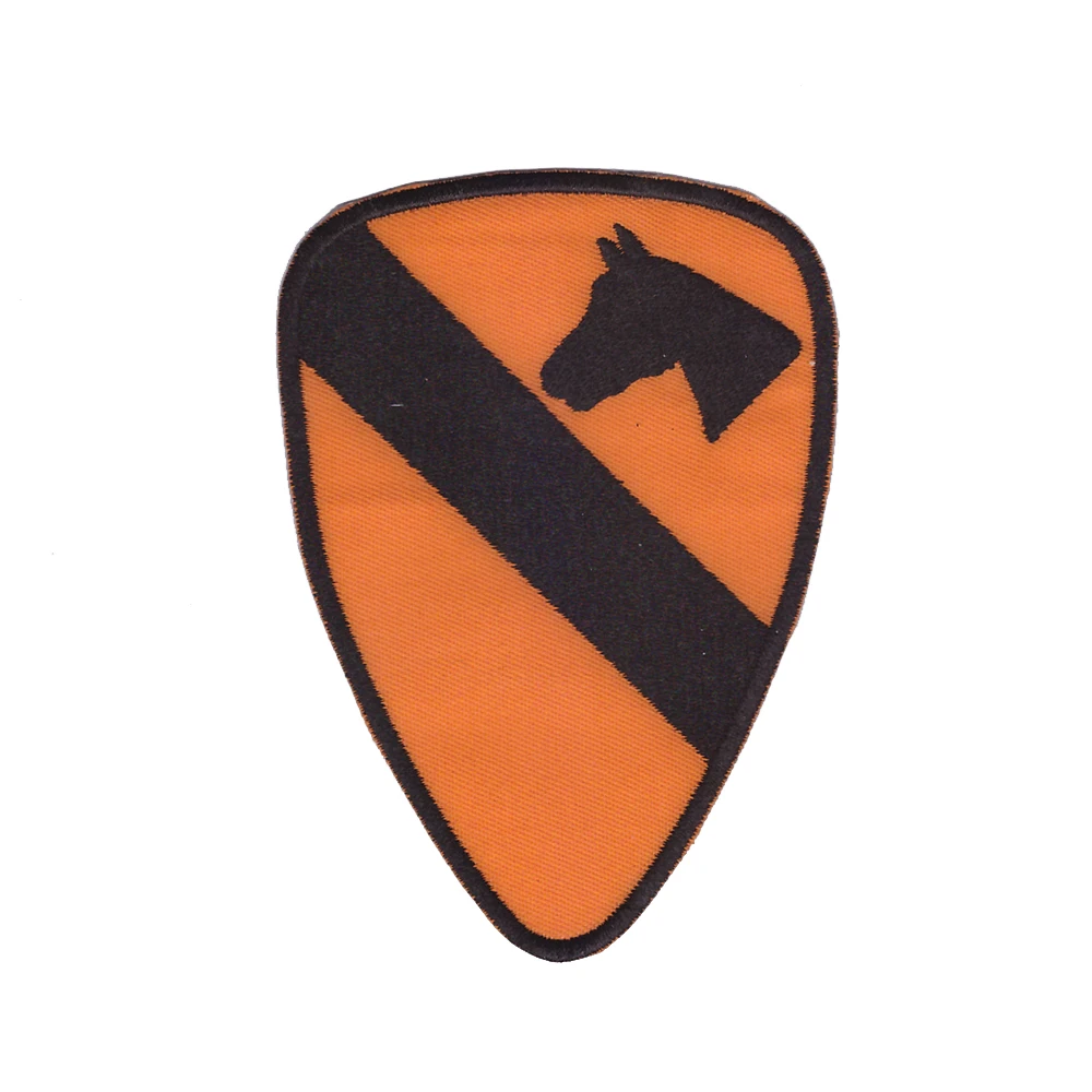 

US Army Vietnam Era 1st Cavalry Color Patch Cut Edge Suitable for all kinds of clothes