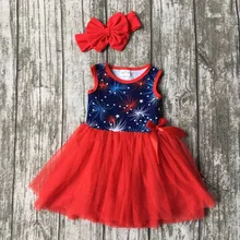 Nouveau bébé d’été de filles rouge enfants boutique vêtements Feux D’artifice imprimer dentelle sans manches ciel Étoilé imprimer ceinture coton dress correspondant arc