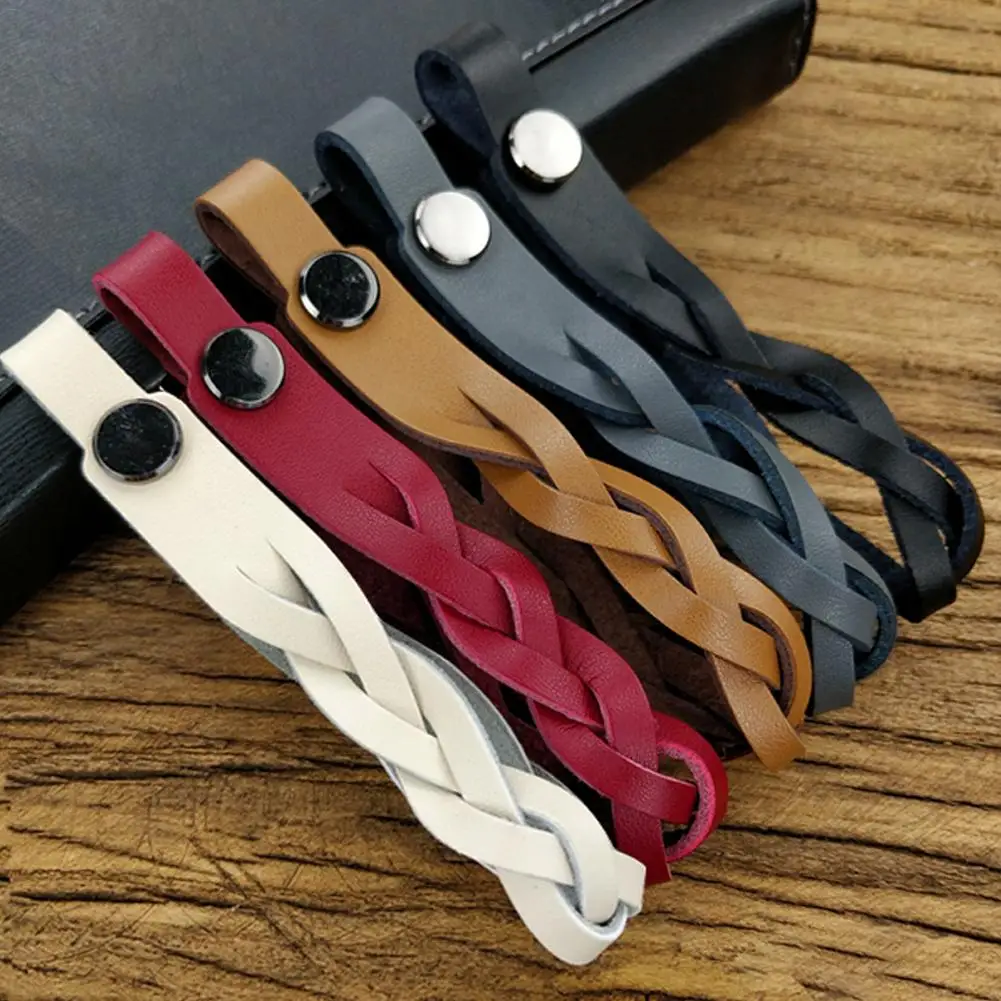 

Fashion Original Keychain Pure Handmade Woven Twisted Type High Quality Key Chain For Car