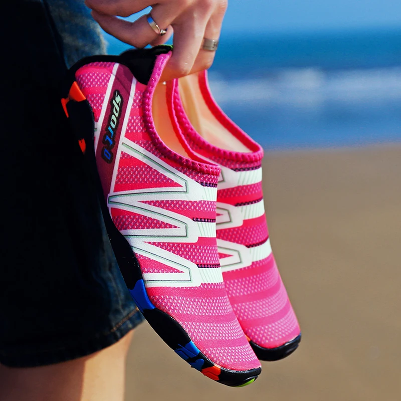 Bjakin/ быстросохнущая спортивная обувь для мужчин и женщин; сезон лето; прогулочная обувь для плавания; обувь для серфинга; пляжная кожаная обувь; полосатая водонепроницаемая обувь