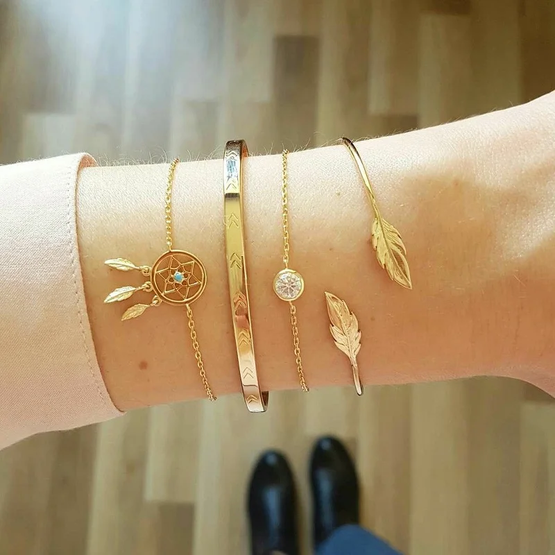 

4 pcs/Set Fashion Bohemia Leaves Dream Catcher Bracelets Set Gold Chain Charm Opening Bracelet Bangle for Women Bracelets
