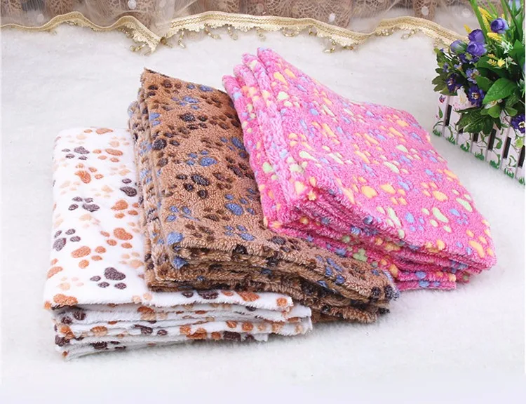 pawstrip Soft Coral Fleece Pet Dog Blanket Winter Small Dog Beds Paw Print Sleeping Warm Cat Bed