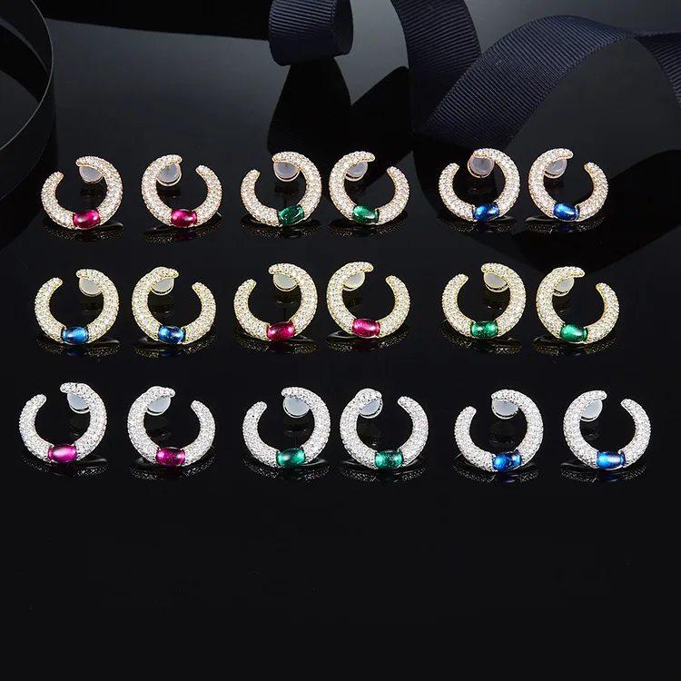 8306411588_1496580544