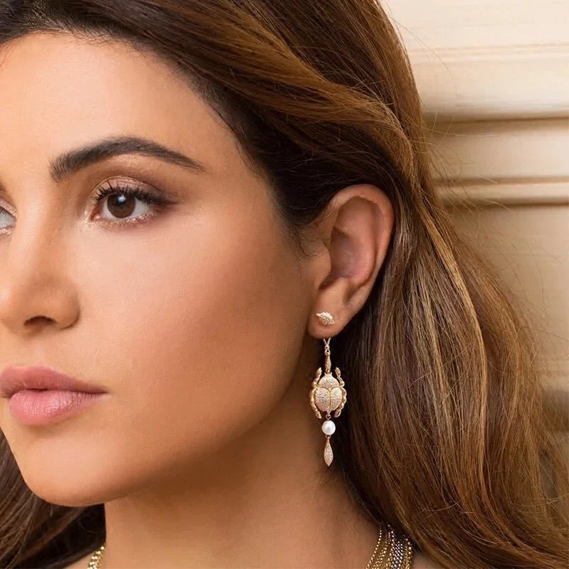 8916705439_1496580544