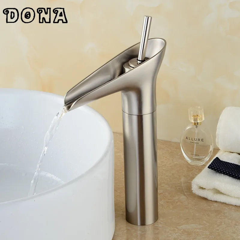 شحن مجاني فاخر الحديثة فرشاة النيكل النحاس شلال صنبور حوض الحمام الغرور بالوعة خلاط واحدة ليفر DONA4033D شحن مجاني فاخر الحديثة فرشاة النيكل النحاس شلال صنبور حوض الحمام الغرور بالوعة خلاط واحدة ليفر DONA4033D