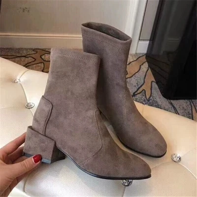 

Brand luxury design 2018 new leather thick with frosted stretch boots round head Martin boots women's boots