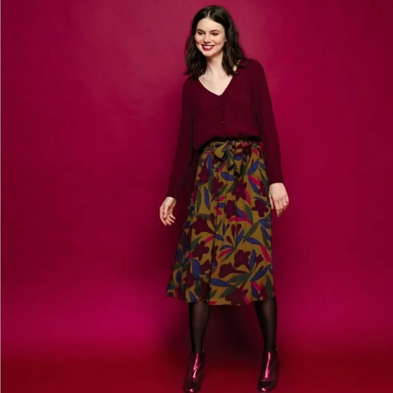 

Women French Sweet Print Midi Skirt Evette With Belt