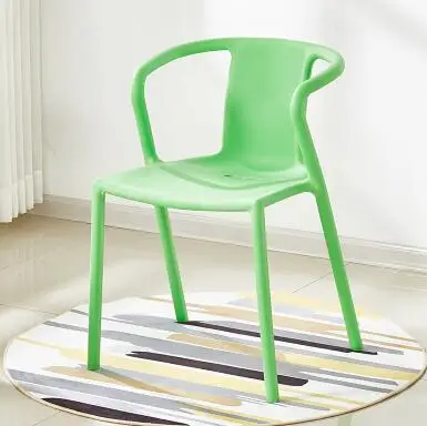 Chair simple modern plastic dining chair home restaurant creative outdoor leisure reception to discuss Nordic fashion chair .