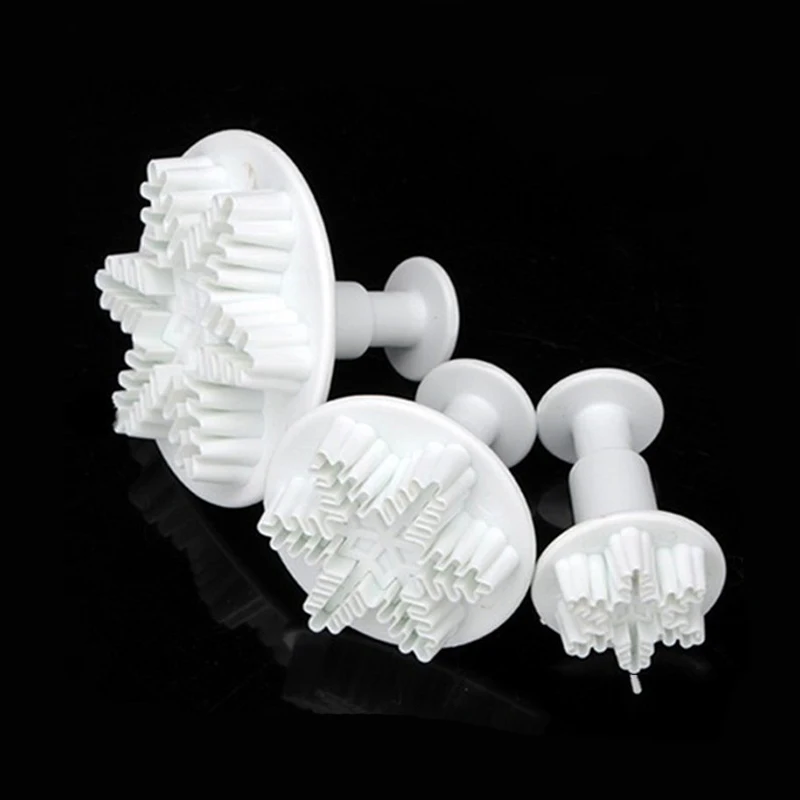 

3PCS Snowflake Fondant Cake Decorating Plunger Mold Sugarcraft Cutter Mold Tools Christmas Cake Decorating Tools Baking Moulds