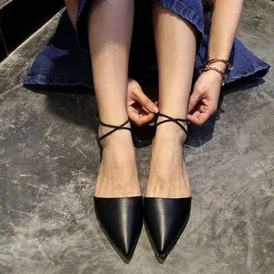black flat shoes