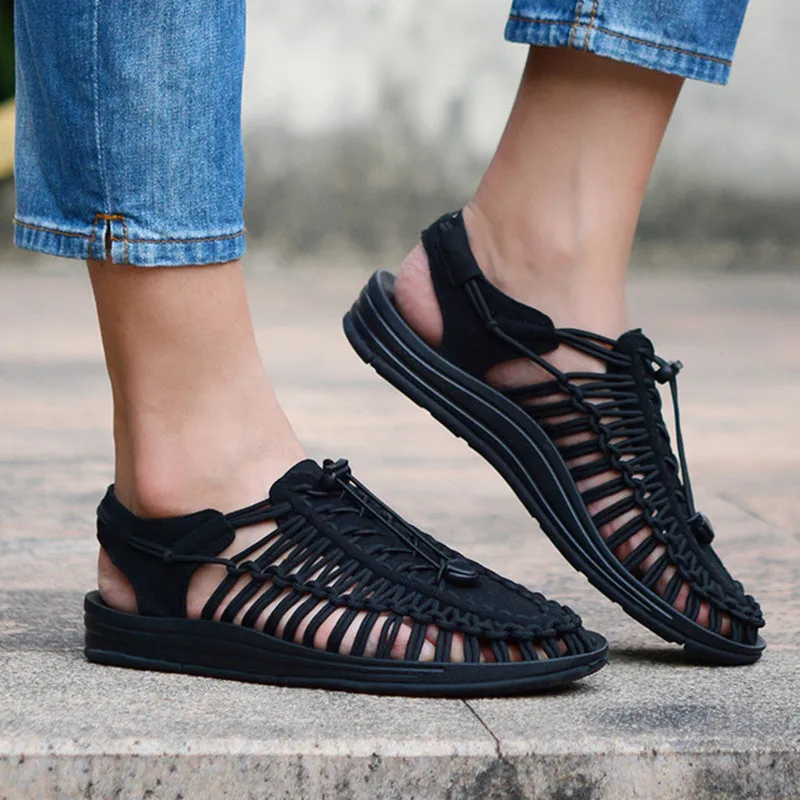 

Fashion Design Male Shoes Breathable Men Sandals Beach Shoes Summer Native Shoes High Quality Men Shoes Slip On Adult Footwear