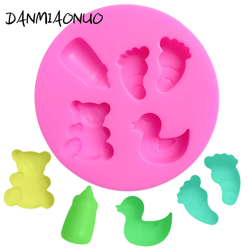 

Bear Shape Cupcake Mold 3D Food Grade Duck Cake Decorating Tools Feet Kitchen Baking Silicone Mold Bottle Chocolat Fondant Tools