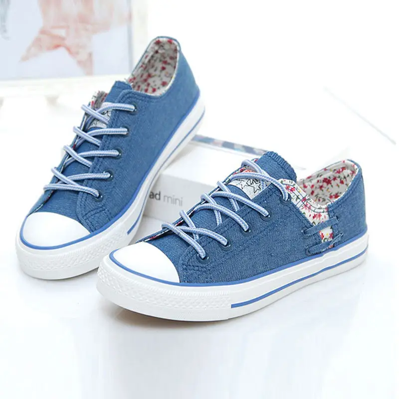 

2018 Women Canvas Shoes Summer Fashion Lace-up Women Sneakers Shoes Breathable Ladies Print Casual Ladies Flats Footwear DBT992
