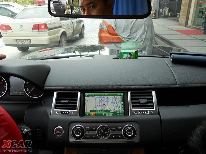 Cheap LaiQi 10.4" Quadcore Car DVD player 1024x768 Car Vertical Screen 32GB ROM Stereo GPS Navigation for RANGE ROVER 2