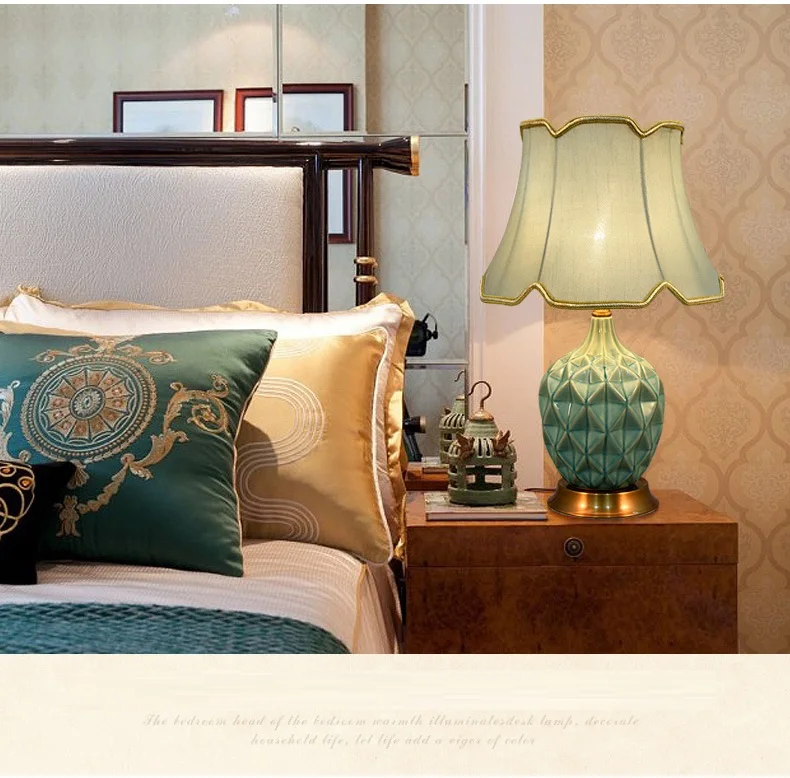  Modern European Minimalist Fashion Romantic Creative Ceramic Table Lamp (6)