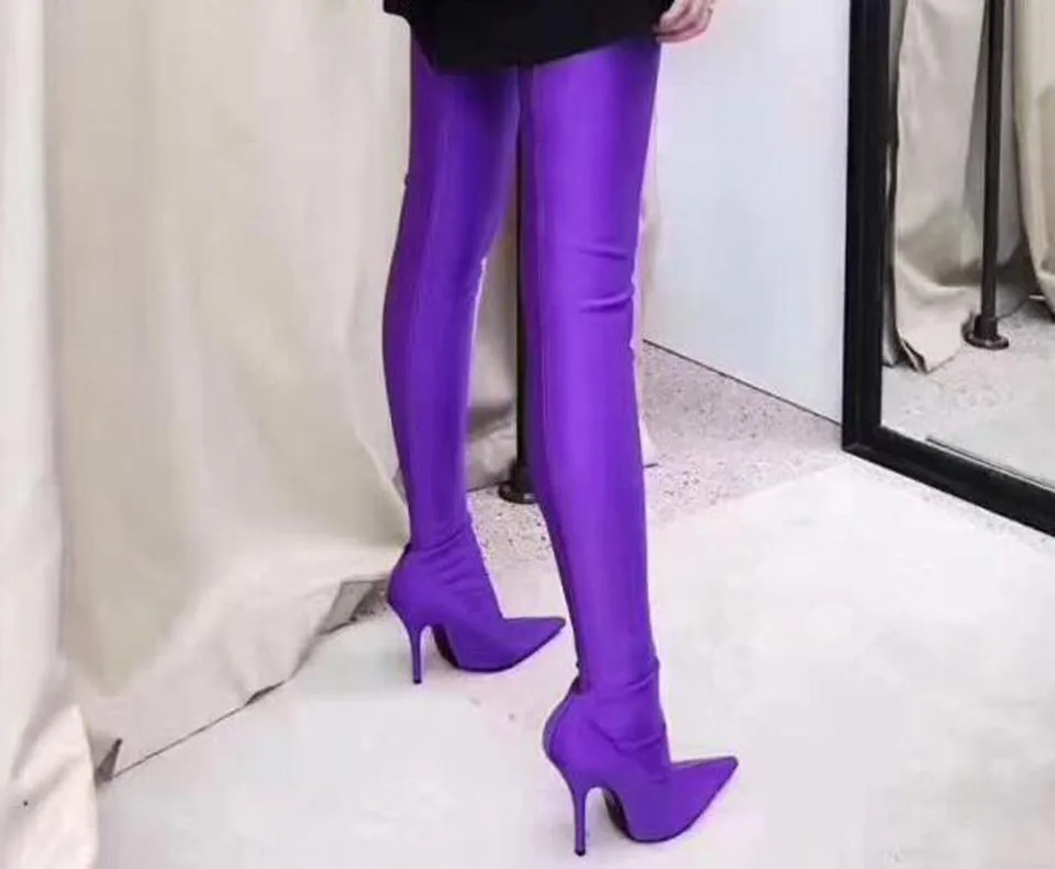 c09
