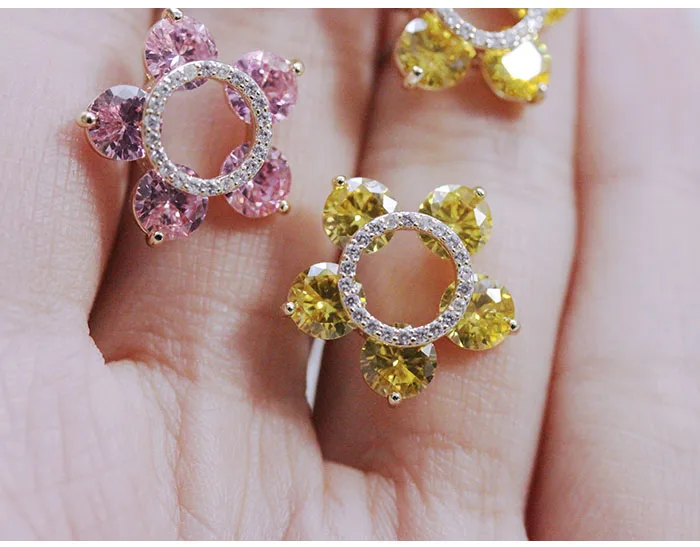 Модные серьги-гвоздики с пятью розовыми камнями в виде маленького цветка, серьги с желтой звездой из кубического циркония, Женские Ювелирные изделия, милые