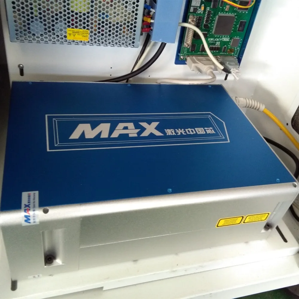 Лазерный аппарат с ЧПУ волоконно-лазерной гравировки и резки с MAX лазерным источником и программное обеспечение ezcad для меди и латуни