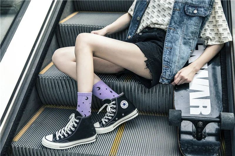 Носки женские новые модные женские хлопковые носки 1 пара луна звезды школьная Девушка Стиль повседневные корейские женские счастливые