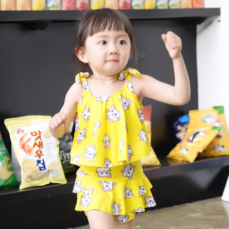 New Girls Swimwear Children's yellow cat Two Pieces Swimsuit Sweet