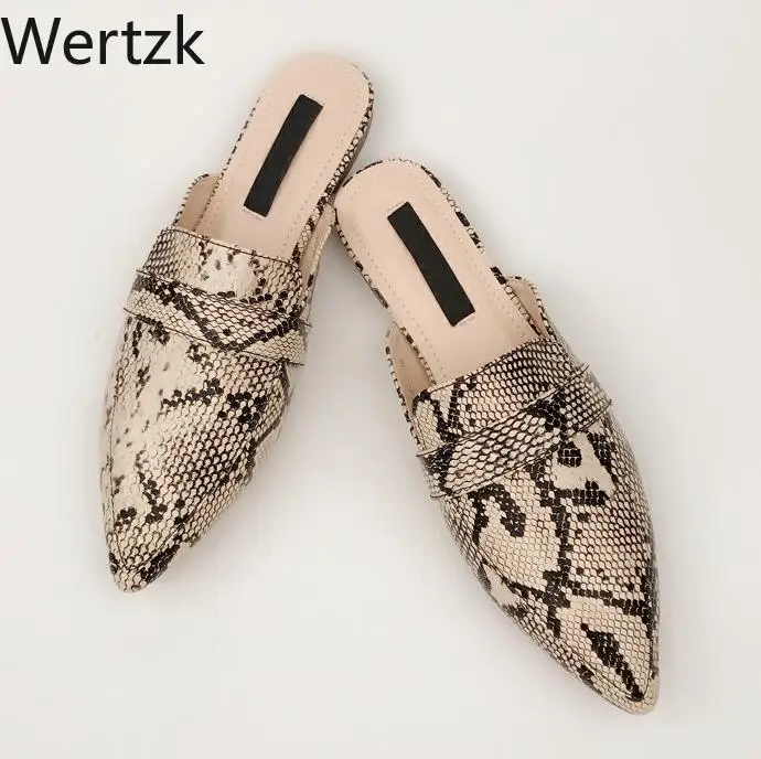 

2019 Summer Flats Mules Lady Sandals Slippers Serpentine Slip On Pointed Toe Women Mules Outdoor Slipper Shoes Woman Slides E506