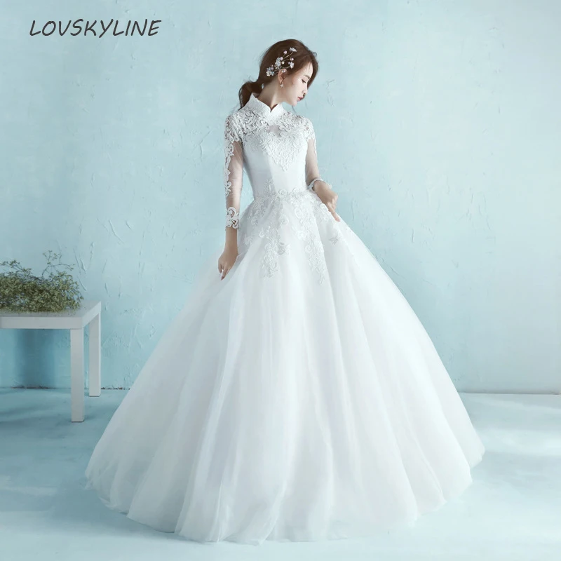 

Lace Embroidery Long Sleeves High Neck Muslim Wedding Dresses 2018 New Fashion Princess Appliques Gown Customized Bridal Dress