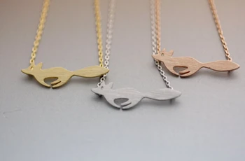 

Daisies 10pcs/lot New Fashion Women't Pendant Necklace Running Fox Silver Gold Necklace Jewelry For Girl Gift
