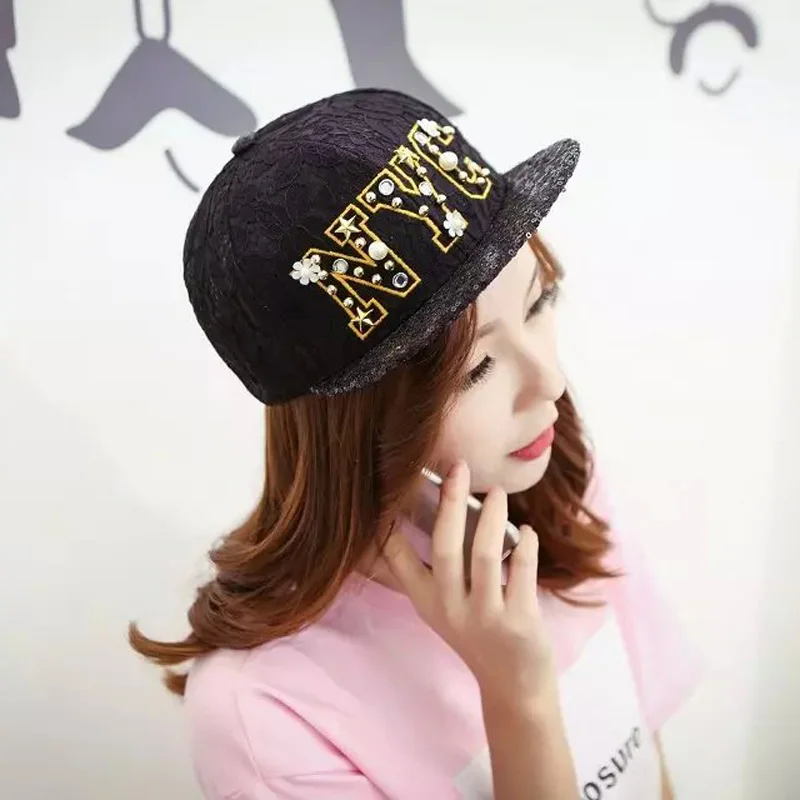 

1 Pcs 2016 New Letter NYC Lace Sequins Hip-hop Cap Autumn And Winter Men And Women Outdoor Baseball Sport Cap 4 Colors