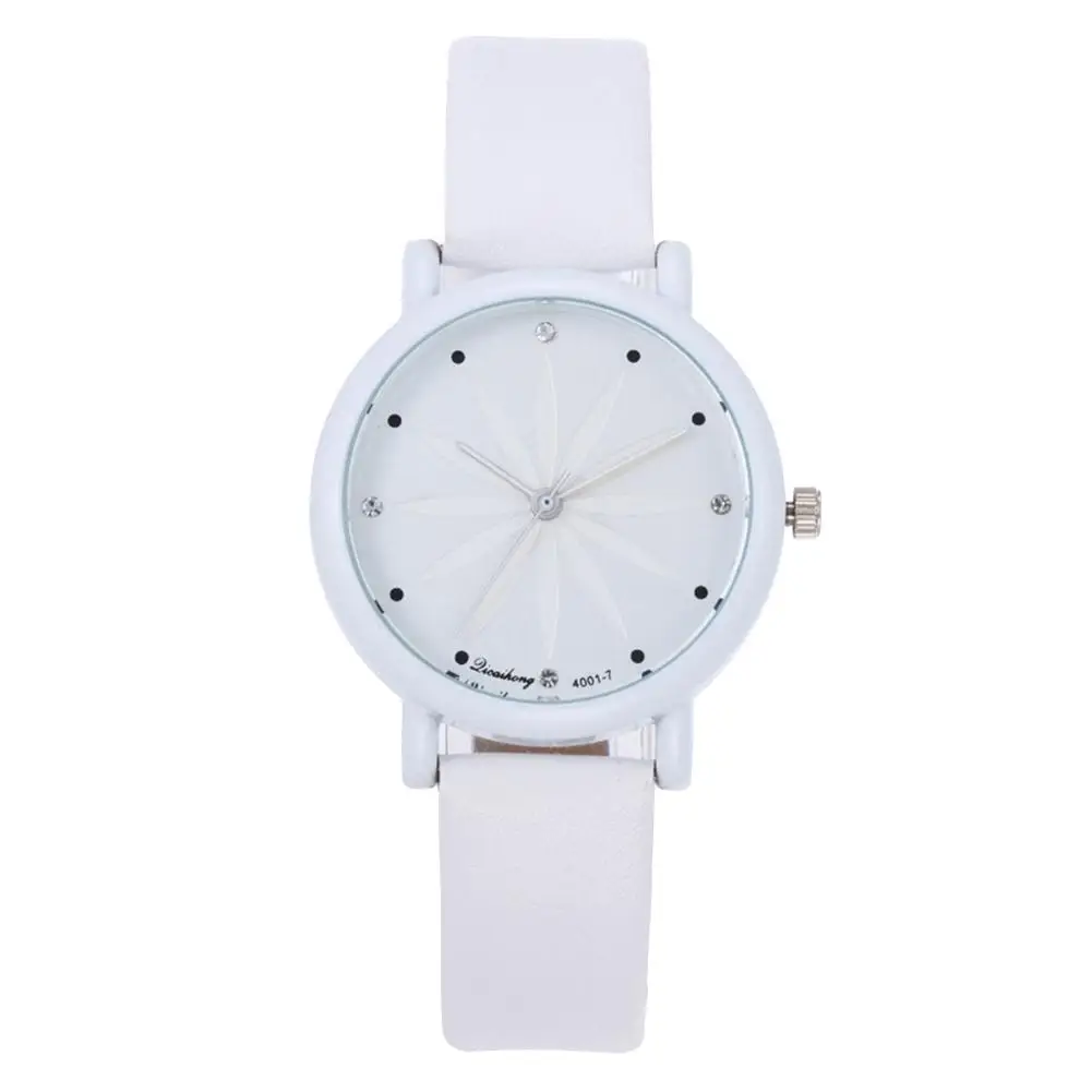 

Girls Watch Women Brand Vintage Macaron Leather Luxury Watch Casual White Gold Fashion Ladies Quartz Watch Relogio Feminino