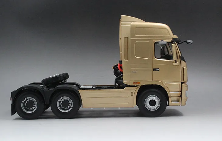 Изысканная модель из сплава 1:24 Dayun N9 для трактора, прицепа, грузовика, литая Игрушечная модель для украшения коллекции