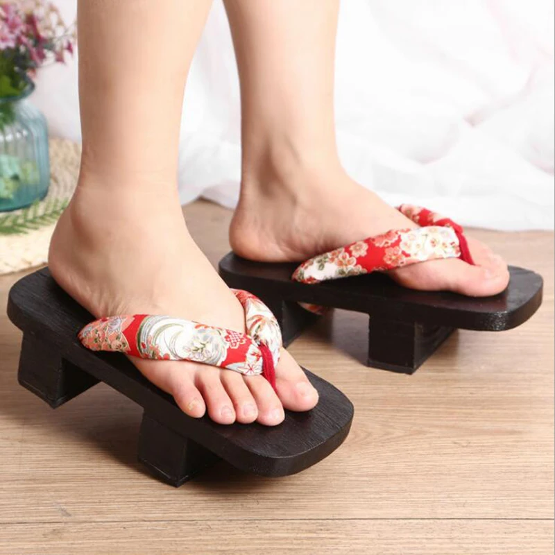 

new Female slippers summer Japanese wooden geta clogs shoes sandals flip-flops two teeth with Floral kimono shoes platform c95