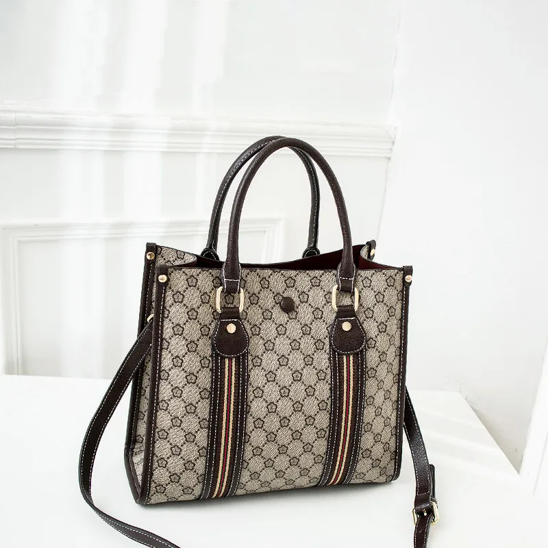 

LANKOU 2019 Fashion Famous Designer Single Shoulder Bags for Women Top Quality Ladies Travel Totes Bucket Bags Casual Handbags