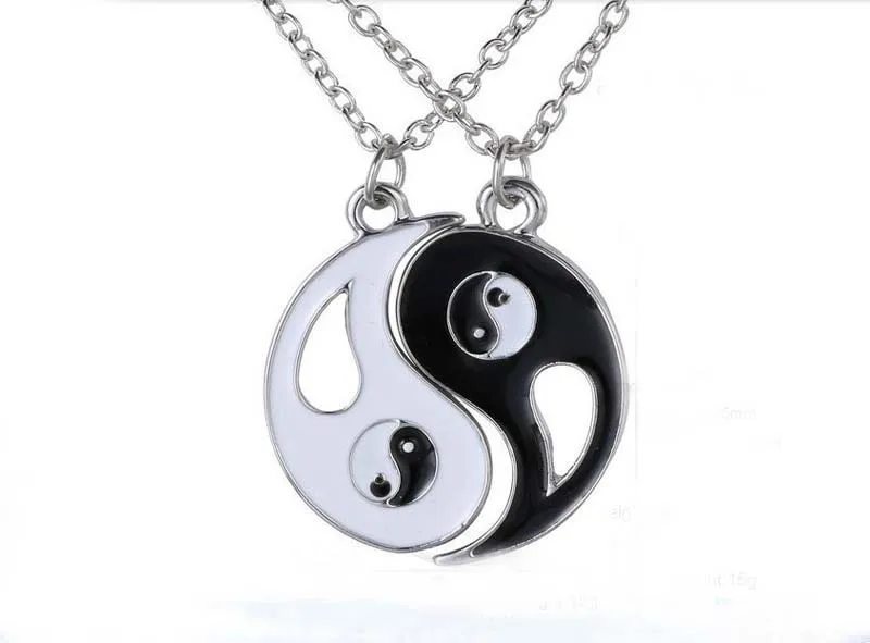 

2 PCS Best Friends Necklace Jewelry Yin Yang Tai Chi Pendant Couples Paired Necklaces&Pendants Unisex Lovers Valentine's Gif