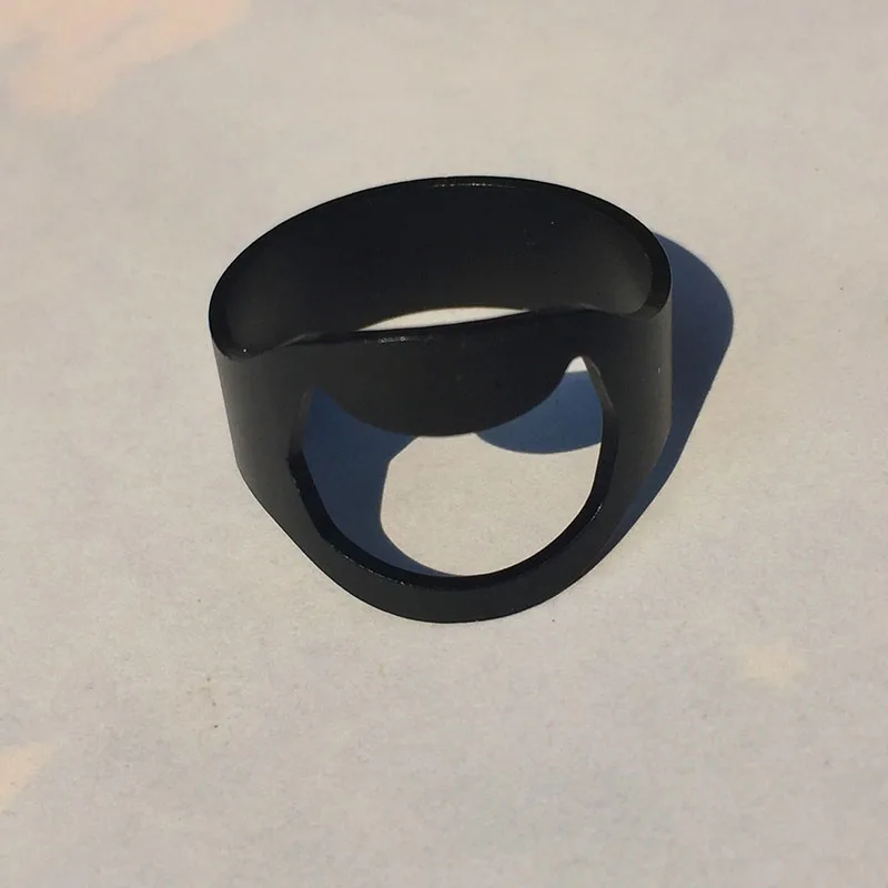 

mling 1PC Finger Ring Opener Unique Creative Versatile Stainless Steel Finger Ring Ring-Shape Beer Bottle Opener