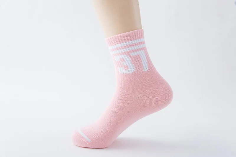 3364895525_2128345036