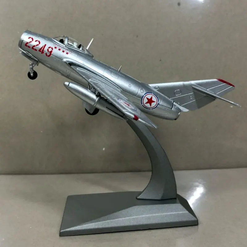 WLTK 1/72 масштаб Mikoyan MiG-15(Fagot) истребитель литой металлический военный самолет модель игрушки для сбора, подарка, украшения