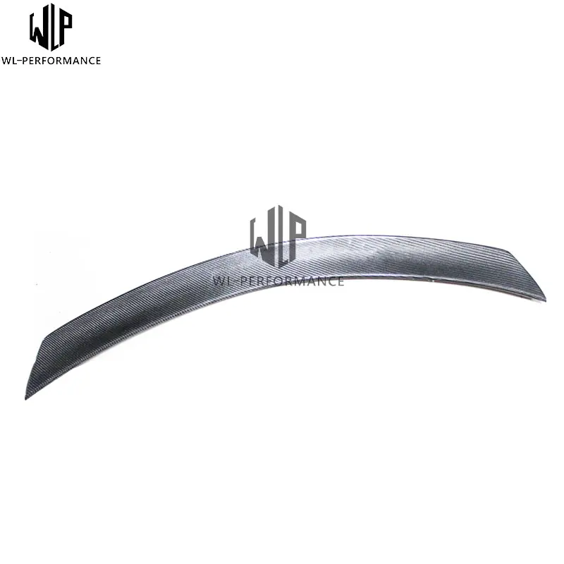 奔驰C系W204四门V款碳纤尾翼 8