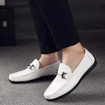 

Brand Fashion Summer Style Soft Moccasins Men Loafers High Quality Genuine Leather Shoes Men Flats Gommino Driving Shoes