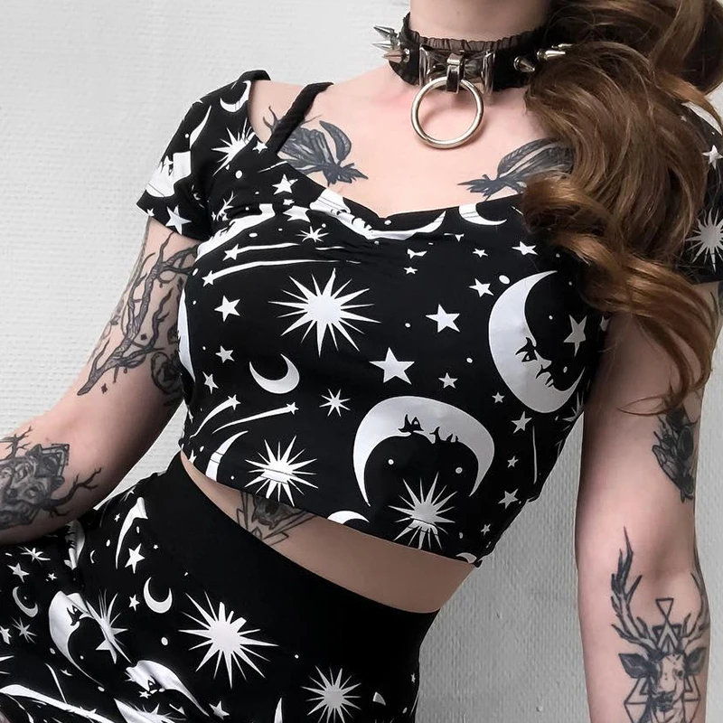 

Gothic Black Crop Tshirt Women Summer Sexy V Neck Off Shoulder Tops Star Moon Print Bodycon T-shirts Female Casual Street Tops