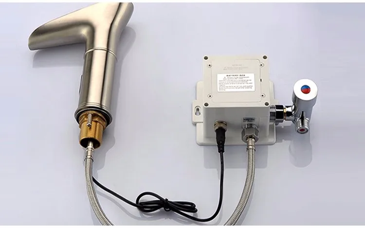 Automatic Sensor LED faucet (2)