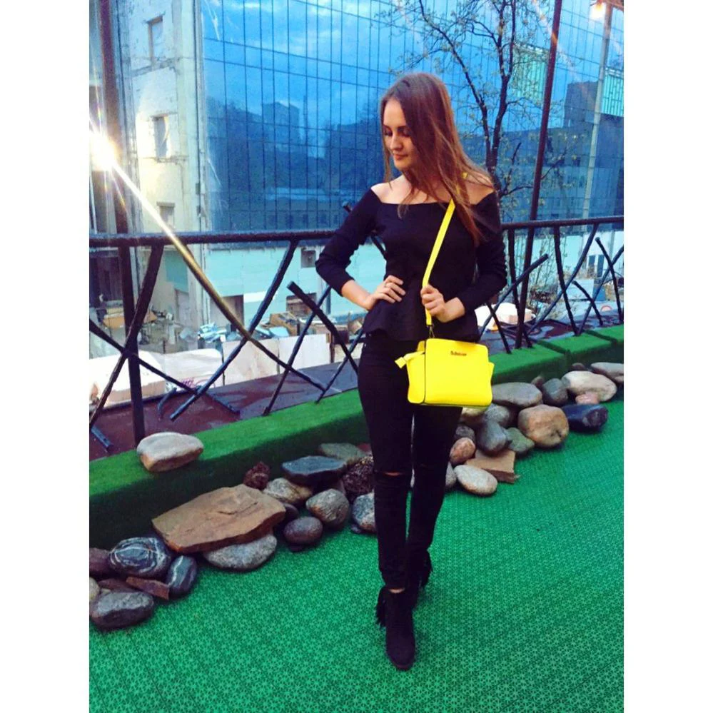 ياسمين نوير الشهيرة العلامة التجارية النساء حقيبة ساعي عالية كانليتي الأزياء Crossbody حقيبة مصمم حقيبة يد مبتسم المرأة حقائب كتف