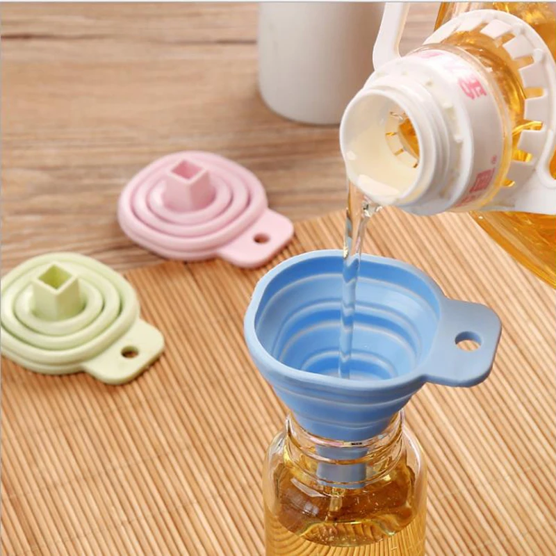 

2019 New Silicone Collapsible Funnel Cooking Gadgets Flexible Small Foldable Kitchen Funnels for Liquid Powder Transfer Funnel