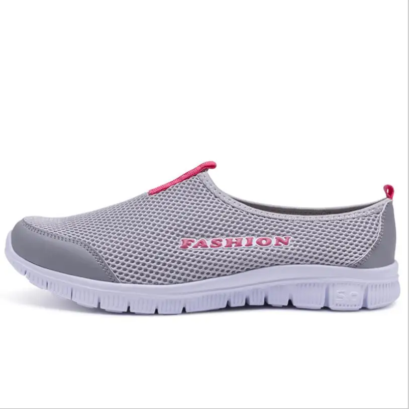 Running Shoes Women's Sneakers 2019 Summer Breathable Mesh Light Slip-On Outdoor Sneakers Woman Sports Shoes Comfortable