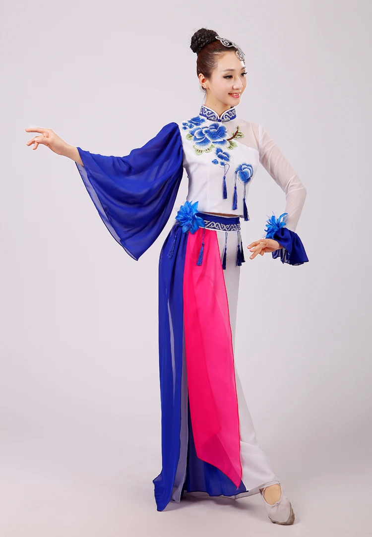 (0168) Chinese folk dance female Embroidery Chinese porcelain costum classical dance sequins yangko/fan/umbrella clothing