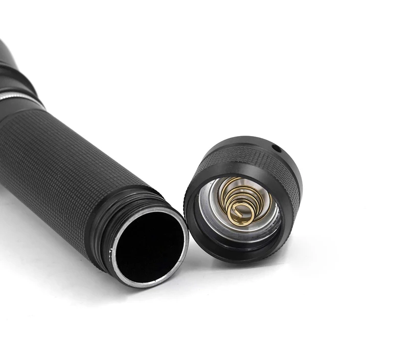 XHP70 diving light (12)