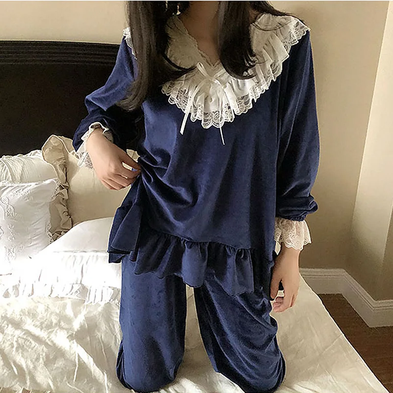 

Autumn Winter Women's Lolita Flannel Ruffle Pajama Sets.Lace Tops+Pants.Vintage Ladies Girl's Pyjamas Set.Sleepwear Loungewear