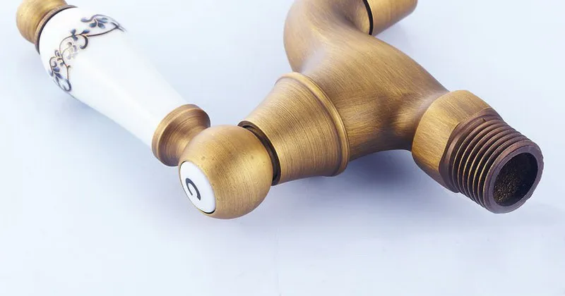 D060-11