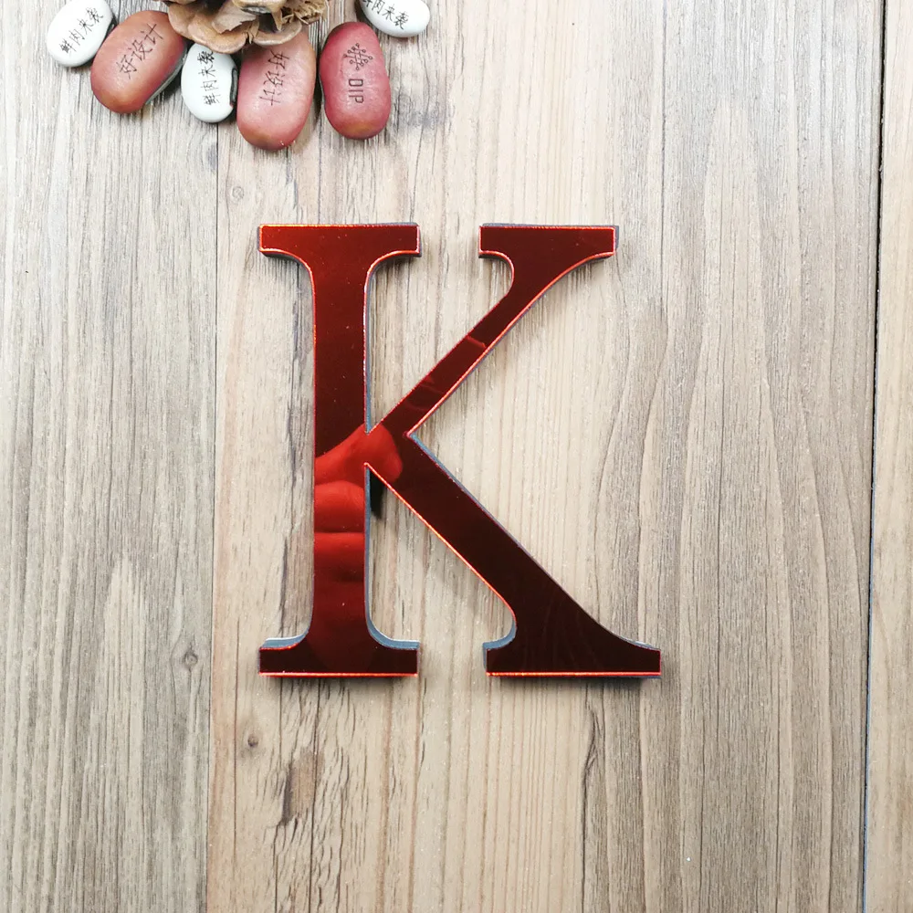 Сделай Сам красные акриловые буквы 26 английская отдельно стоящая буква Алфавит огни свадебные вечеринки комнаты украшения для дома и офиса ремесла - Цвет: K