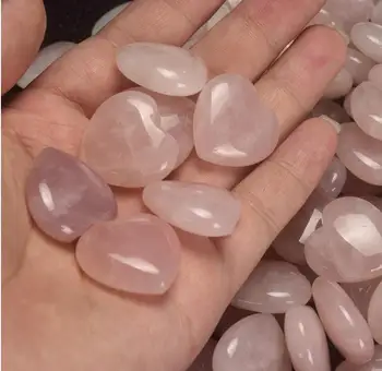 

20PCS love Stone Crystal Heart-shaped Stone 25x25x10mm Natural Rose Quartz Gemstone Crystal Healing Chakra Reiki Craft Fun Toys